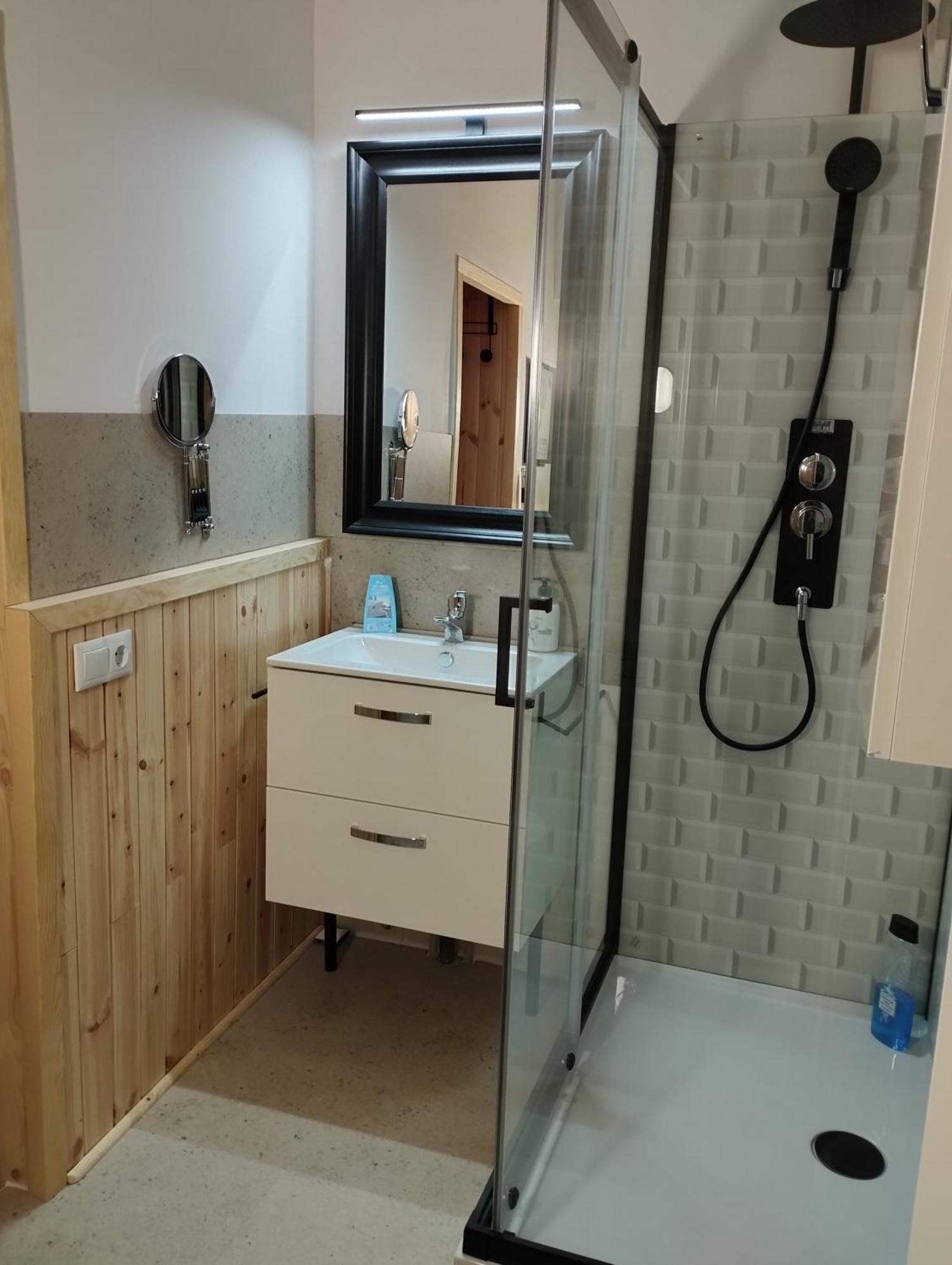 Chambres D'Hotes Chez Catherine A Reus Chambre De Paris Avec Salle De Bains Privee Экстерьер фото